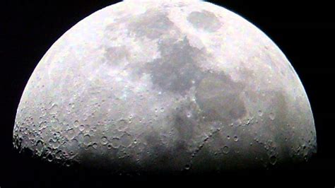 First Quarter Moon 60 Mm F116 Refractor Telescope Youtube