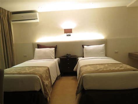 Imperial Palace Suites Quezon City Hotel Metro Manila