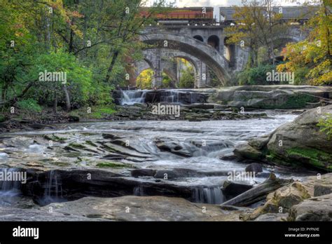 Berea Falls Ohio During Fall Colors The Stone Arch Train Bridges Make