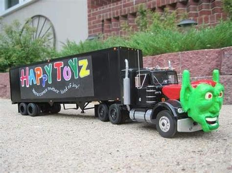 Stephen Kings Maxium Overdrive Green Goblin Truck Model Horror Movie
