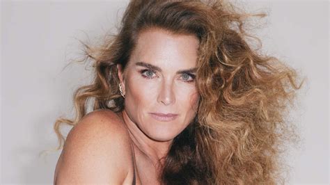 Brooke Shields 57 Stuns In A Skimpy Skims Bra Set And Fans Are