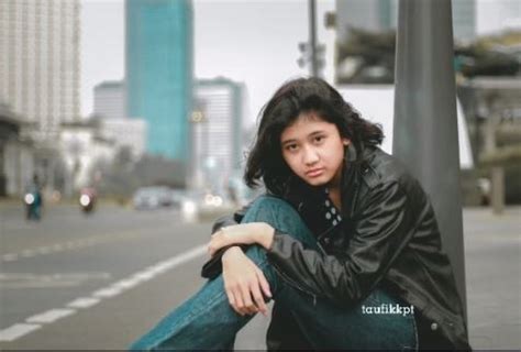 Amel Gadis Cantik Yang Viral Di TikTok Disebut Mirip Nike Ardilla