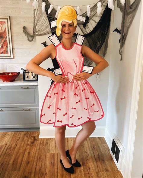 Diy Paper Doll Costume Diy Halloween Costumes For Women Costumes For
