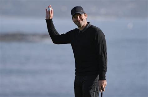 romo wins amateur golf tournament by 9 strokes