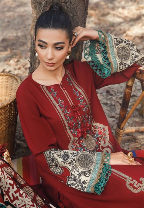 maria b winter wool shawl dresses linen karandi collection 2022 2023 8