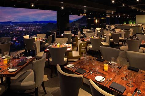 7 Most Romantic Restaurants For A Second Date In Phoenix Urbanmatter Phoenix