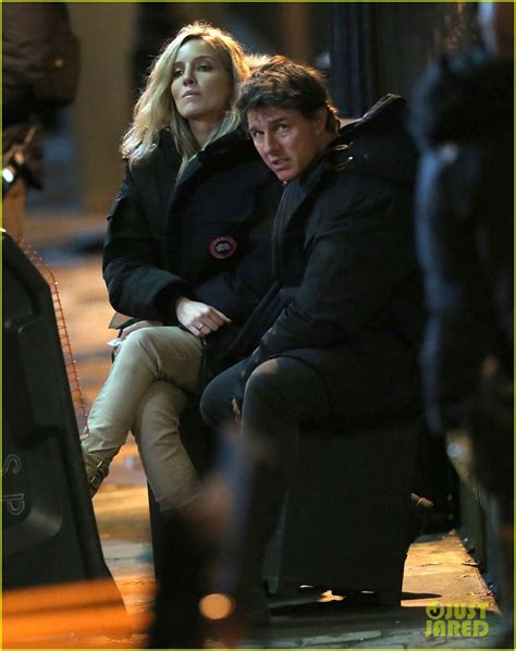 Tom Cruise Spotted On The Mummy Set With Annabelle Wallis Photo 3623636 Annabelle Wallis
