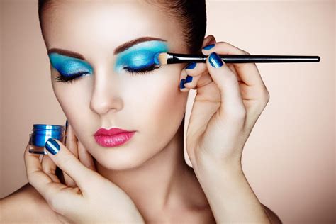 master the makeup secrets of top celebrity makeup artists
