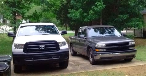 Are V8 trucks faster than V6?