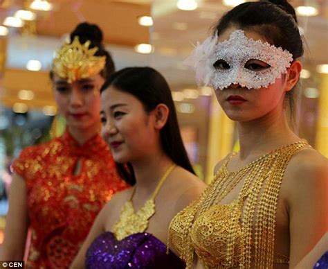 Chinese Shopping Centre Unveils Gold Lingerie For The Super Rich Priced