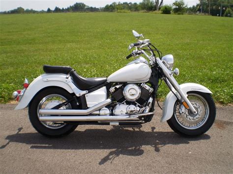Automatic cam chain tensioners reduce maintenance and mechanical engine noise. Yamaha V Star 650 Classic › 2007 Yamaha V-Star 650 Classic ...