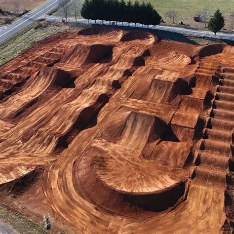 The best dirt bikes for motocross also are for supercross racing here in the usa. My kid's would love this track! | Dirt bike track ...