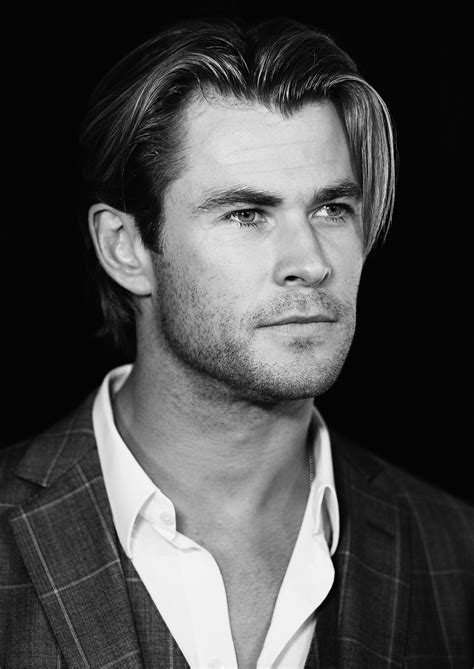 Chris Hemsworth Worlds Sexiest Man Elle
