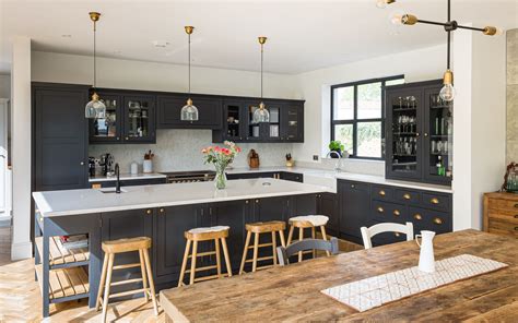 Stunning Dark Shaker Kitchen With Parquet Flooring Open Plan Kitchen