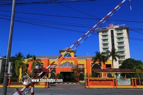 Criminal jurisdiction of syariah courts. Islamic Complex and Syariah Court, Langkawi