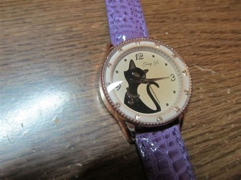 Purple Banded Jing Yi Black Cat Wrist Watch Wallet Accessories