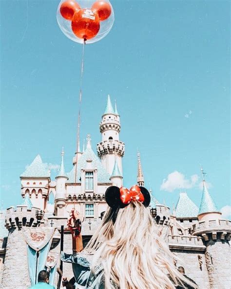 Pin By Samantha Hammack On Wrapped In Pixie Dust Disneyland Photos