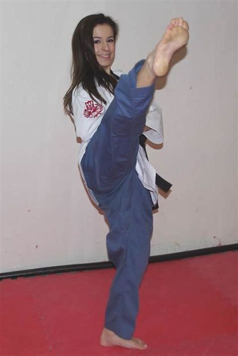 kika skilledfemfighters martial arts women women karate female martial artists