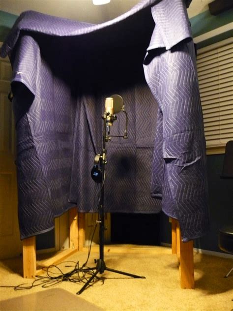 How to soundproof a bedroom floor. 7 Secrets for Getting Pro-Sounding Vocals on Home Recordings