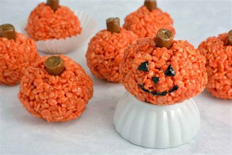 Easy Pumpkin Rice Krispie Treats No Bake Halloween Treat