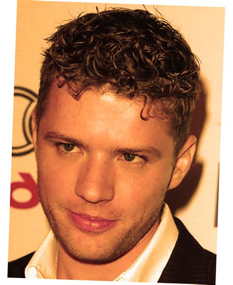 This gallery contains several great men's haircuts for guys looking for a short haircut—from a buzzcut to a short, textured men's hairstyle, you'll find a great haircut that suits you. Casual Short Hairstyles For Men Latest 2016 - Ellecrafts