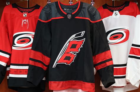 Carolina hurricanes keith primeau autographed signed hockey jersey 56 xxl 2xl. Carolina Hurricanes Unveil New Black Third Uniform | Chris ...