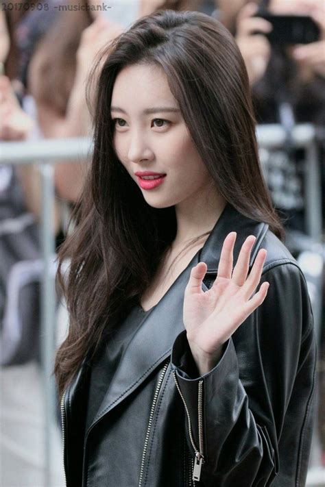 Recent Super Skinny Pictures Of Sunmmi Leaves Fans Worried For Her Health Koreaboo