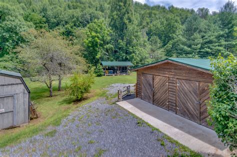 Maybe you would like to learn more about one of these? 2495 Pumpkintown Rd, Sylva, NC 28779