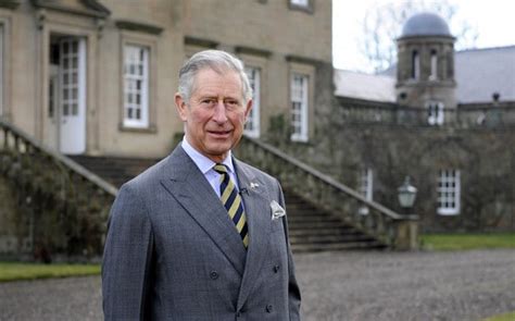 Prince Charles Caught Pissing Naked Photo