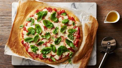 Pillsbury pizza crust is the vessel for all those yummy breakfast toppings. Recipes With Refrigerated Pizza