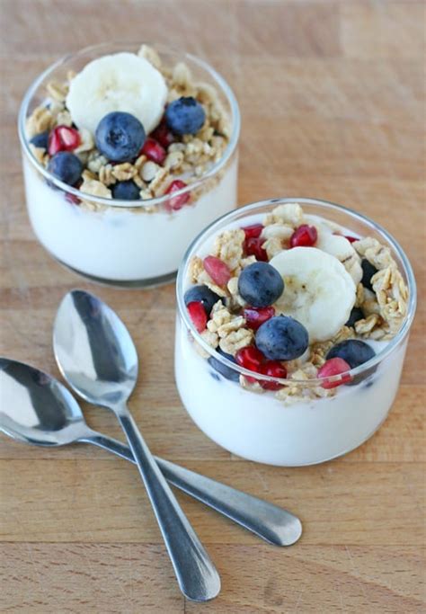Simple Yogurt Parfaits Glorious Treats