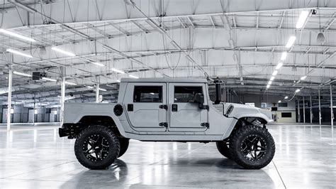 Finally A Military Spec Hummer You Can Actually Buy