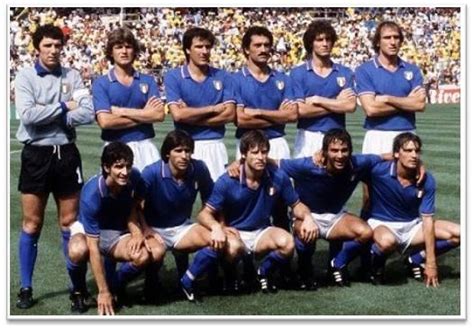Italian Squad In 1982 World Cup Italy Team World Cup Football