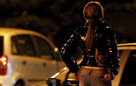 Infettava I Clienti Prostituta Arrestata Live Sicilia