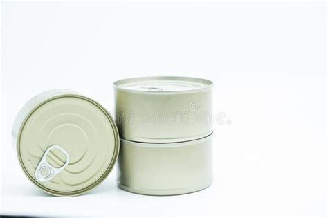 You can also easily change the color of the box. Can With Ring Pull On White Background.Packaging ...