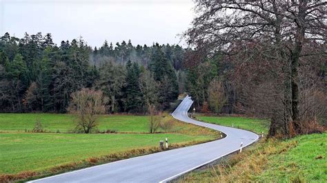 Verkehr in Bad Liebenzell Radweg über Landkreisgrenze hinweg kommt