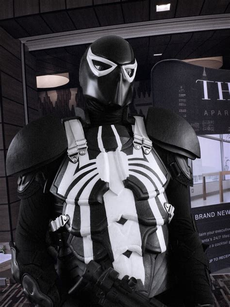 Agent Venom Cosplay