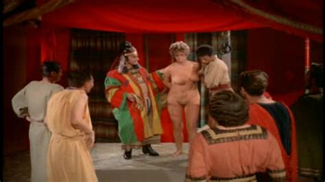 The Notorious Cleopatra Nude Pics P Gina
