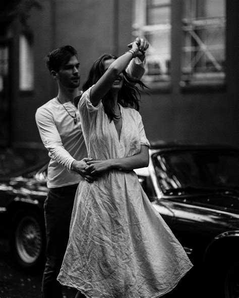 Pin By Marisa 💕 On Style Inspiration Black And White Couples Couple