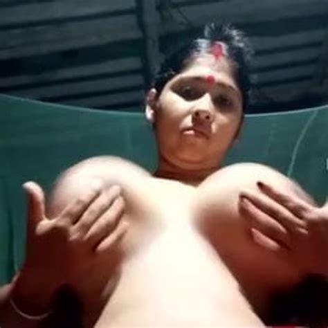 Desi Bengali Boudi Showing Her Big Boobs Part 3 Porn B7 Xhamster