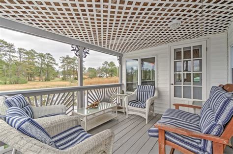We live here, we work here, we play here! Quaint Canalside Chincoteague Island Home w/ Pier! UPDATED ...