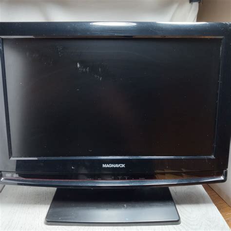 Magnavox Lcd Hd Tv Built In Dvd Player Tv Hdmi 19md350bf7 720p See