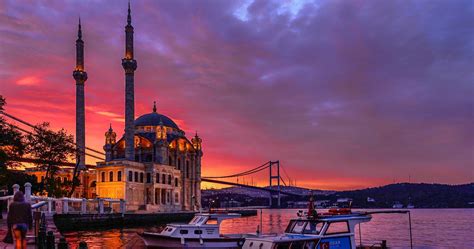 Morning In Istanbul 4k Ultra Hd Wallpaper Istanbul Travel Wonders