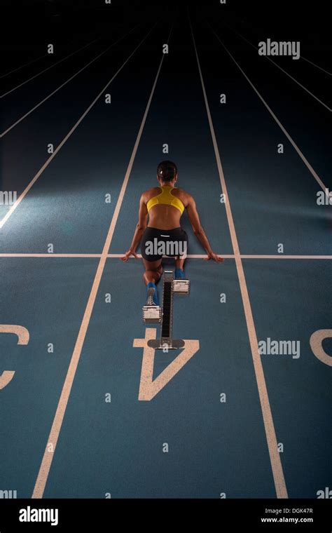 Female Sprinter Blocks Hi Res Stock Photography And Images Alamy