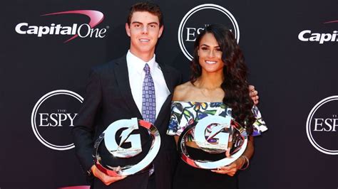 Willie mclaughlin and his wife, marry mclaughlin, are the parents of an american hurdler and sprinter, sydney mclaughlin. Olympic hurdler Sydney McLaughlin looks forward to change ...