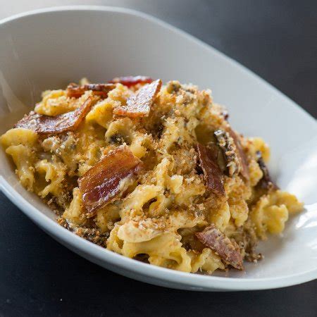 Vanilla (no mistake) 1 c. Yard House Bread Pudding Recipe : In the place of the bread crumbs, they call for gingerbread ...