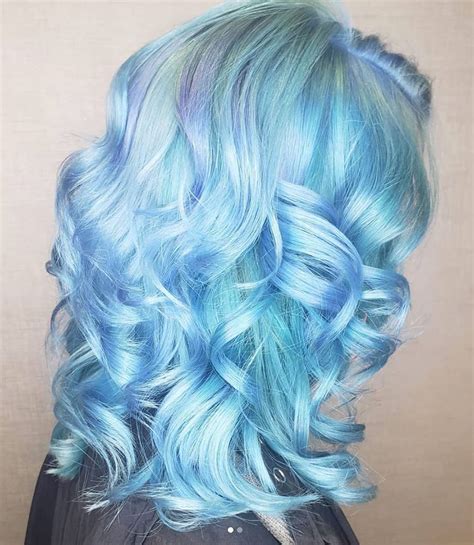 Honey And Chrome On Instagram “ice Blue Hair Thats Perfect On A Chilly Winter Evening This Icy