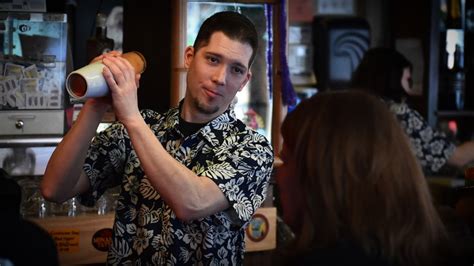 Safe Bars Program Helps Mn Bartenders Stop Sexual Assaults