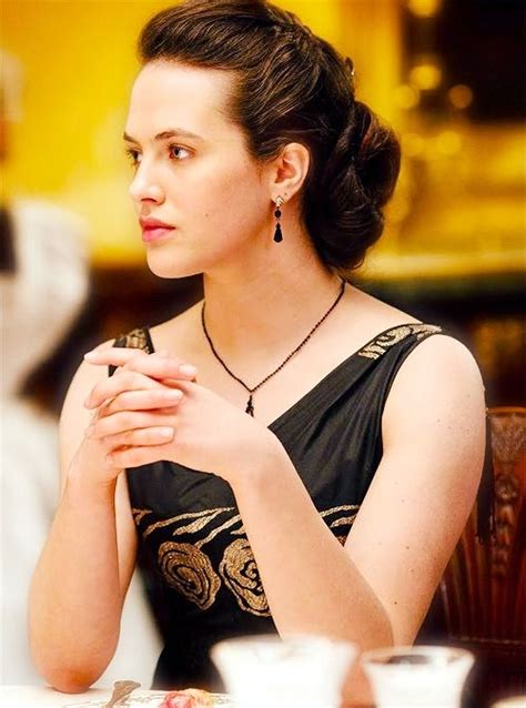 Sybil Jessica Brown Findlay From My Fav Tv Show Downton Abbey Beauty Pinterest Beautiful