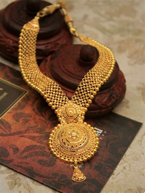 Pin By Hiredz On My Style Gold Haram Designs Bridal Gold Jewellery